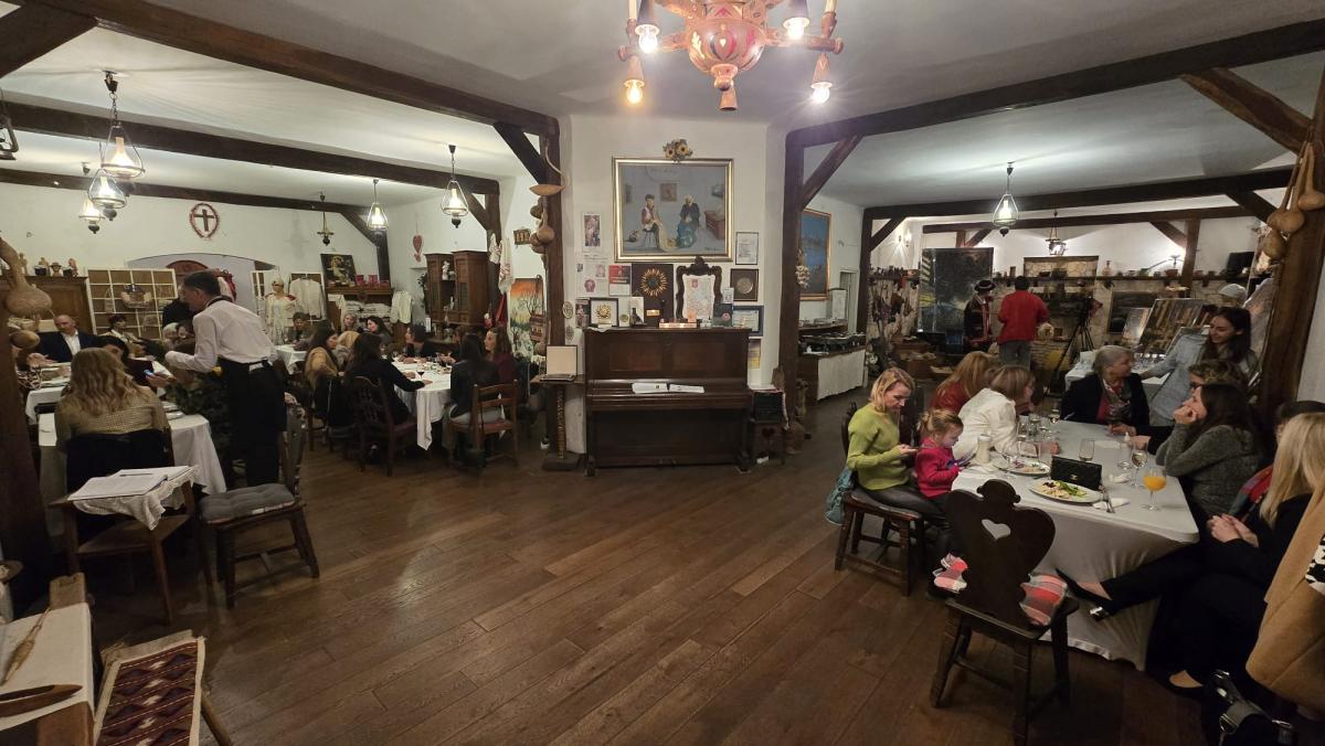 Mreža hrvatskih žena / Croatian Women's Network