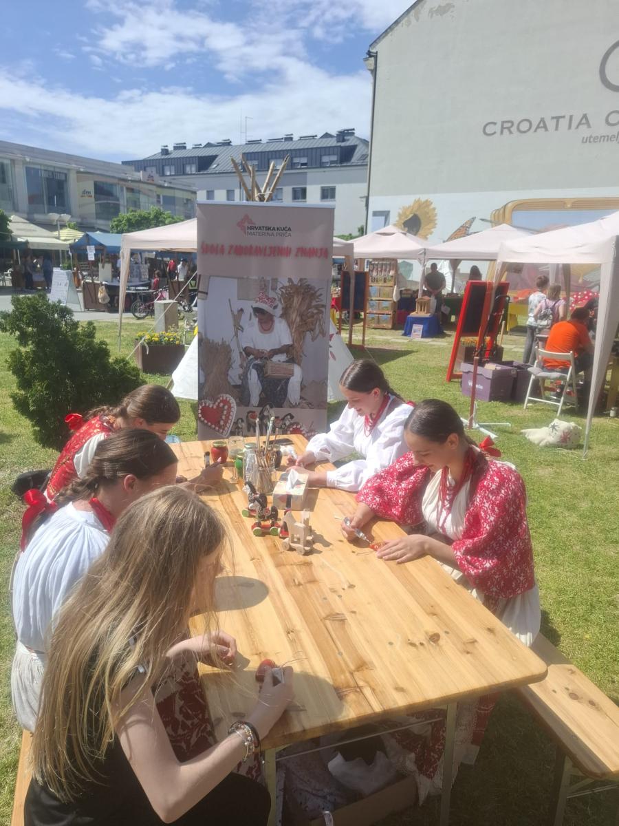 RADIONICA OSLIKAVANJA DRVENIH IGRAČAKA powered by #JANAF