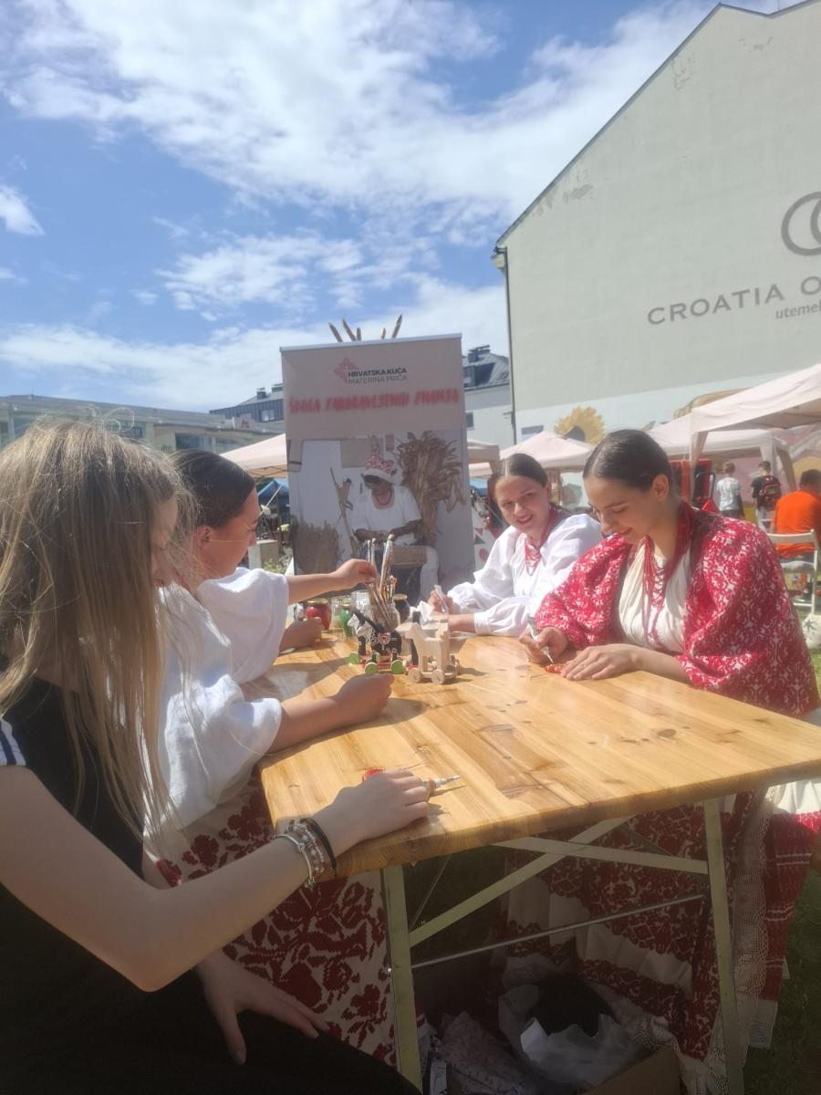 RADIONICA OSLIKAVANJA DRVENIH IGRAČAKA powered by #JANAF