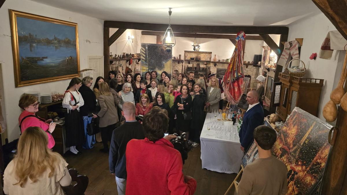 Mreža hrvatskih žena / Croatian Women's Network