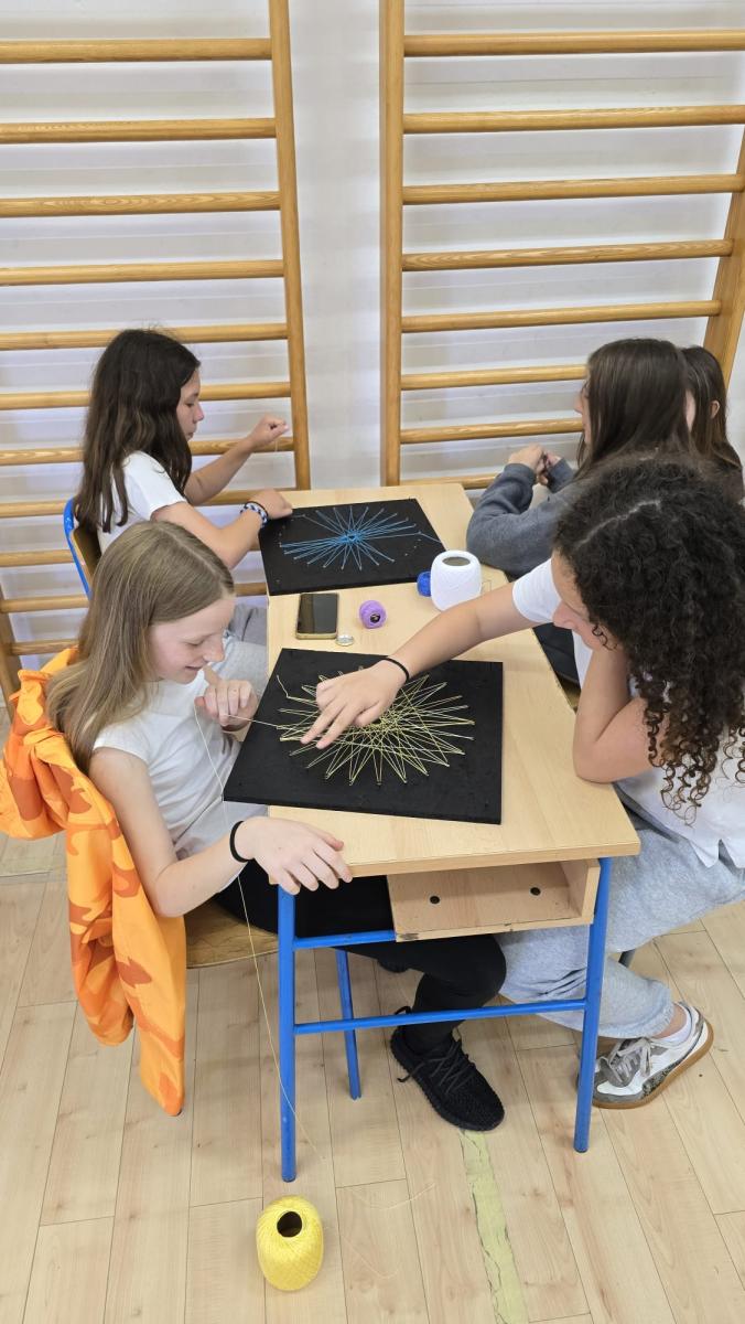MatemA(R)Tika u OŠ Vrpolje: matematika, umjetnost i hrvatska čipka u rukama učenika