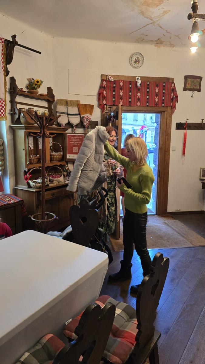 Mreža hrvatskih žena / Croatian Women's Network