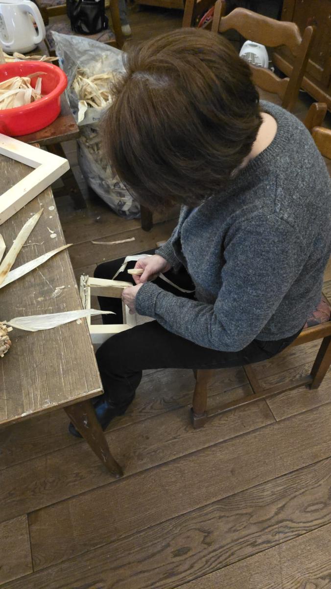 RADIONICA IZRADE UPORABNIH PREDMETA OD KOMUŠINE powered by #JANAF