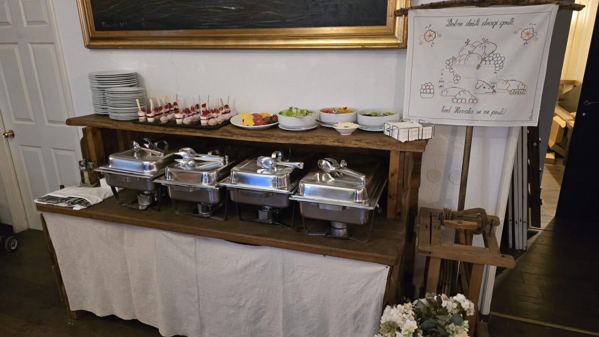 Mreža hrvatskih žena / Croatian Women's Network