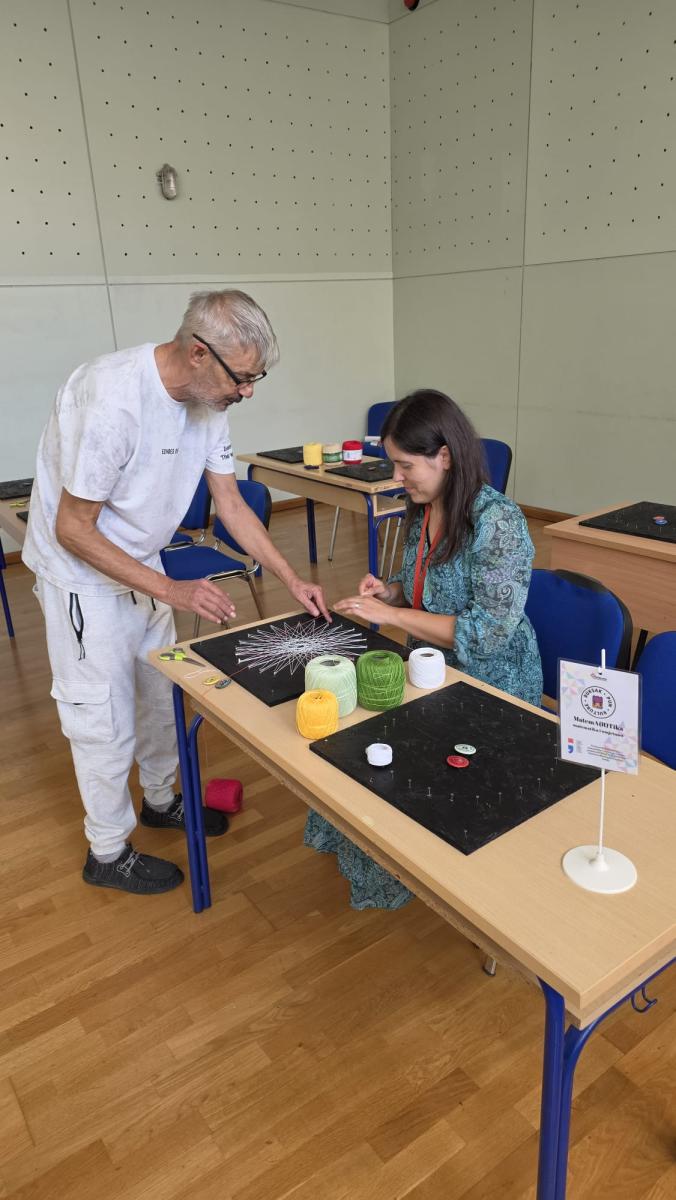 MatemA(R)Tika u Smokvici: matematika, umjetnost i čipka u otočnom okruženju
