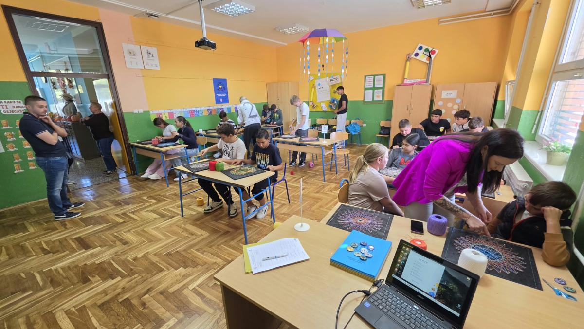 MatemA(R)Tika u Trnovitičkom Popovcu: kada matematika postane umjetnost